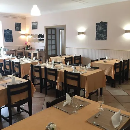 Hotel Le Georges 2*
